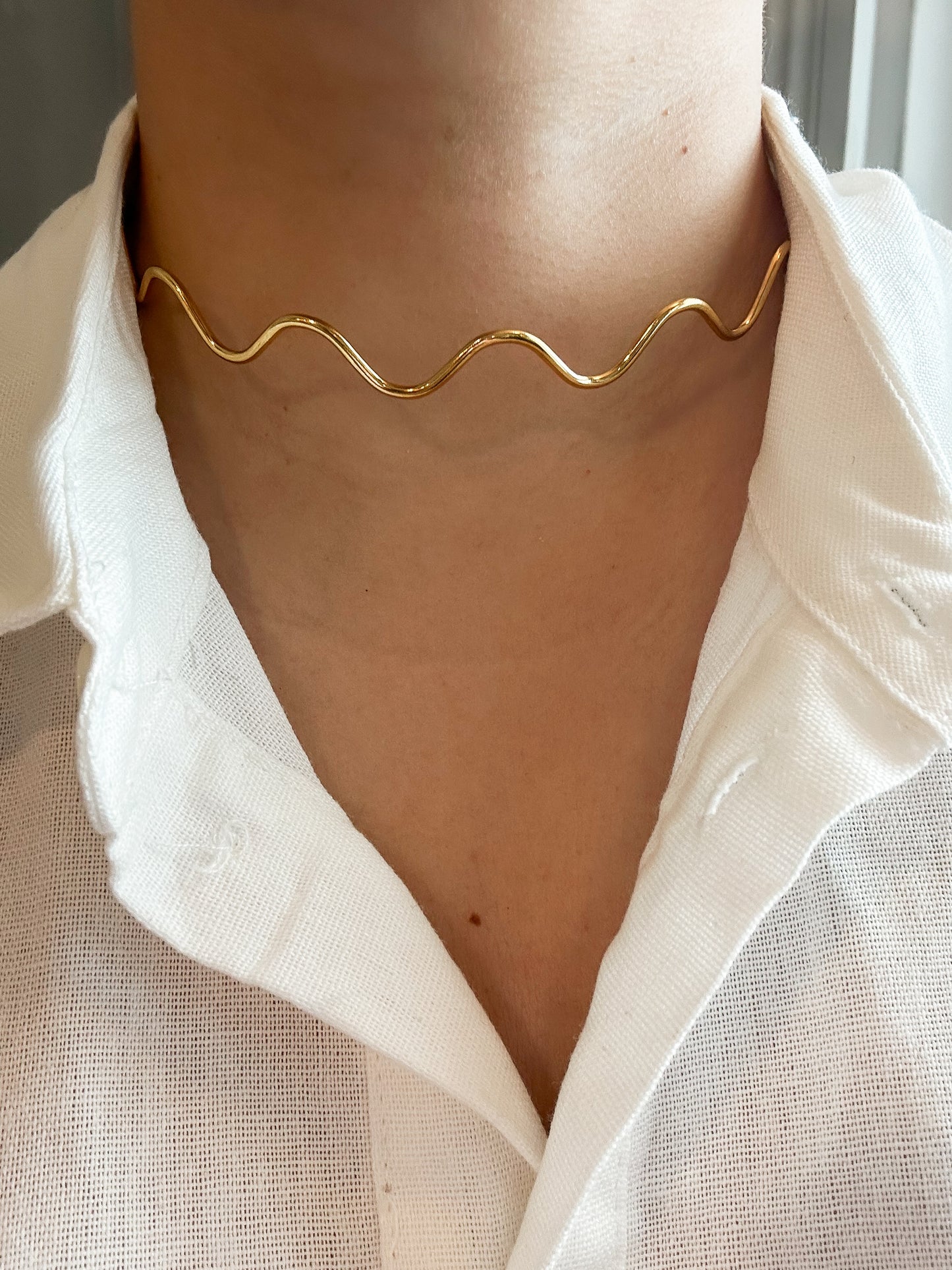 Waves Choker