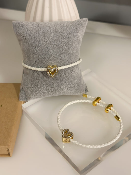 Lovely White Bracelet
