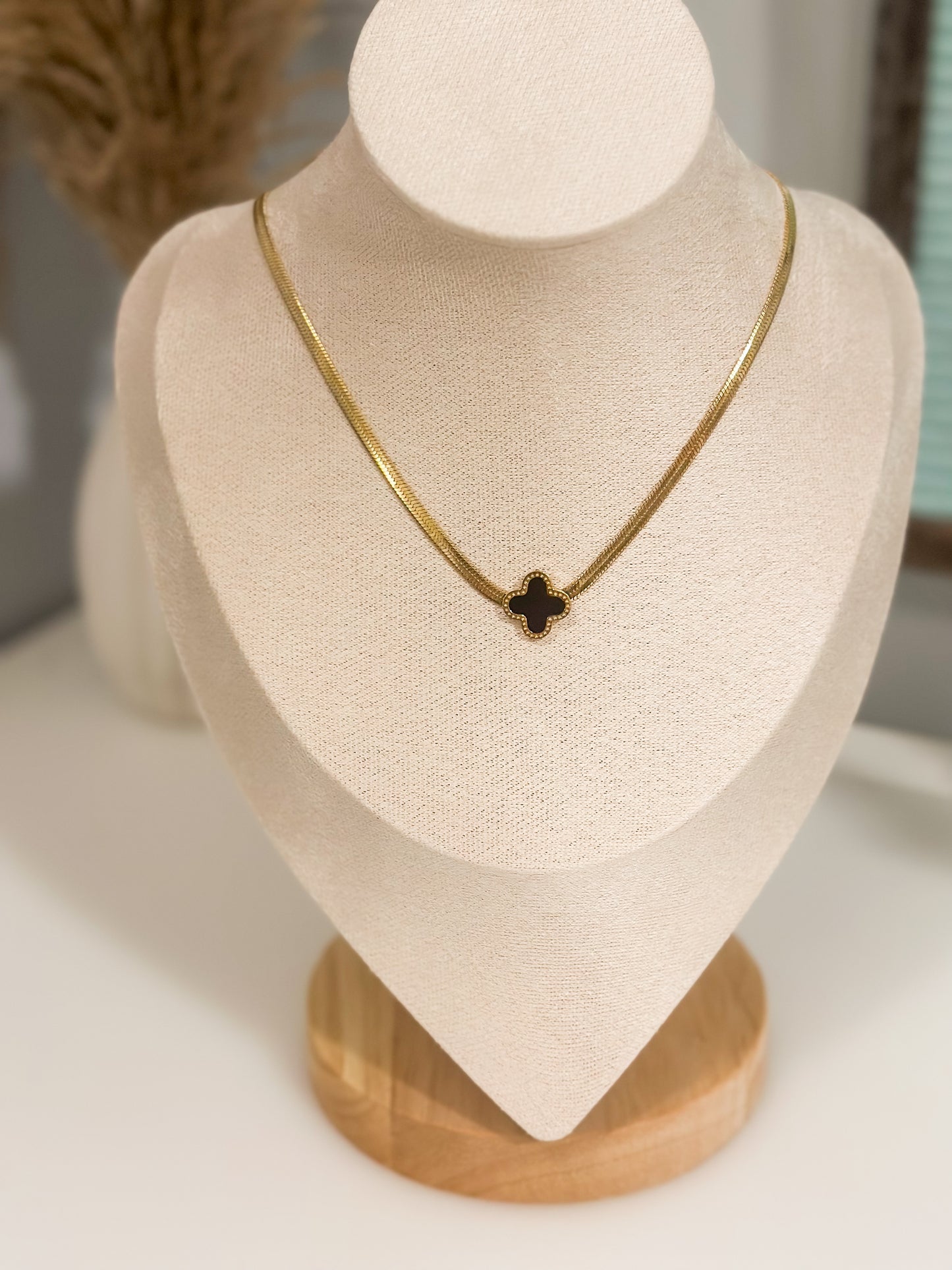 Clove Necklace